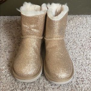Gold sparkling uggs